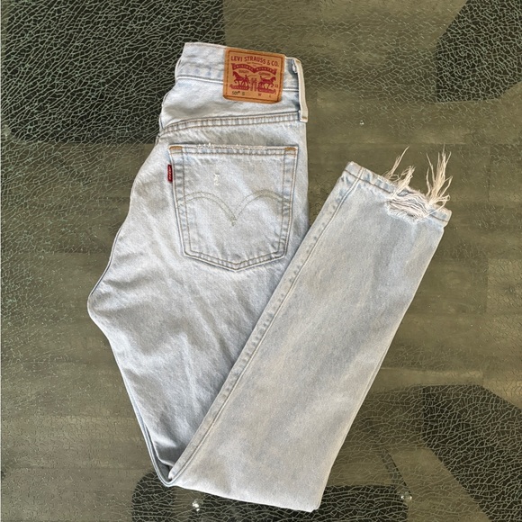 Levi’s 501 S Light Wash Jean Button Fly * - Picture 5 of 7